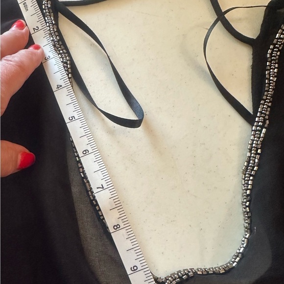 BKE BOUTIQUE - Beautiful Black Sheer Beaded Top. Front & Back V Neck SZ Small - Picture 6 of 11
